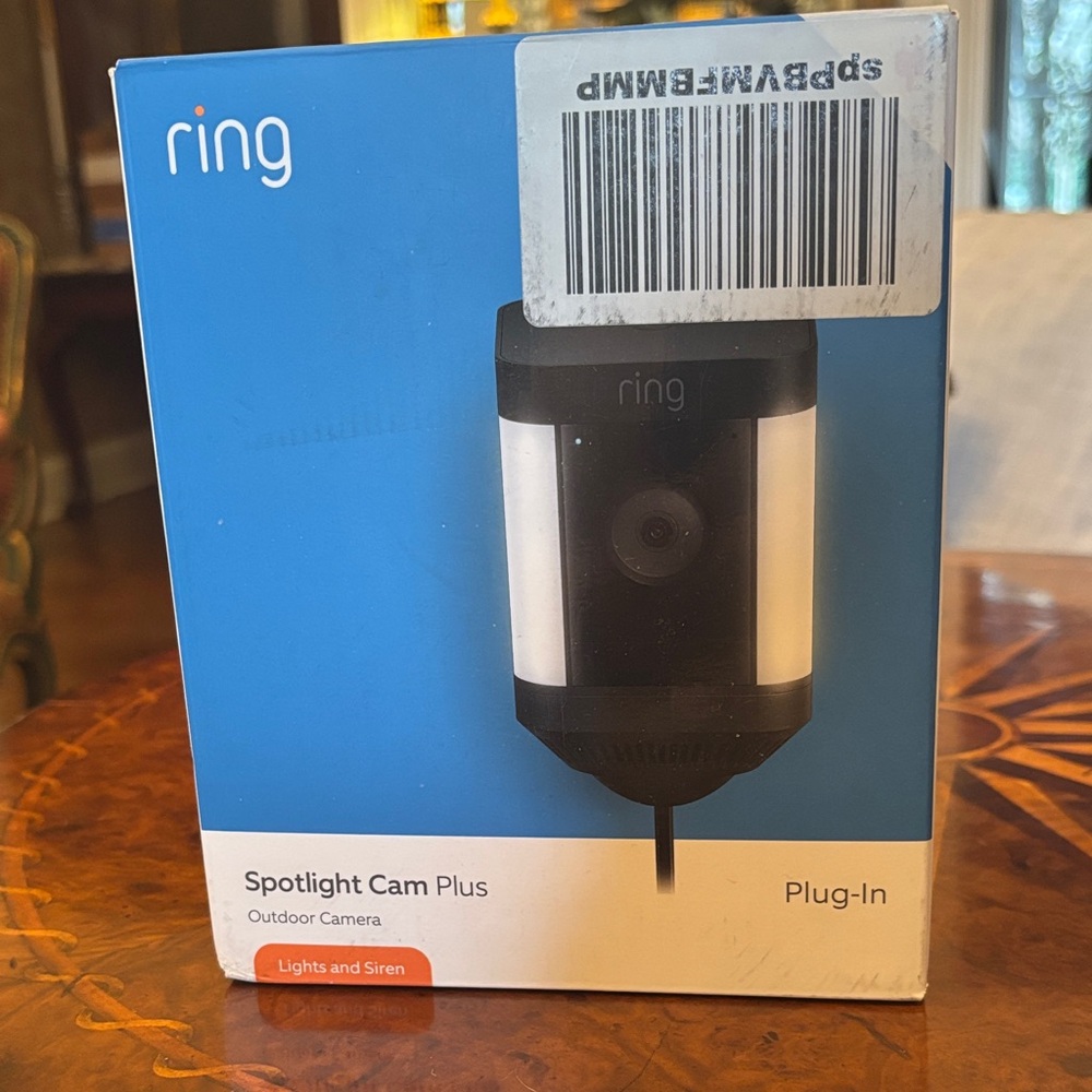 Ring spotlight cam plus plug in
